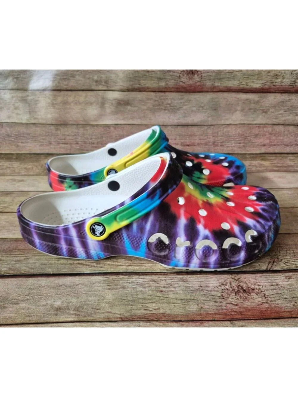 Crocs Classic Tie Dye Graphic Mens Clogs Size 13 Rainbow Outdoor Sandals Unisex